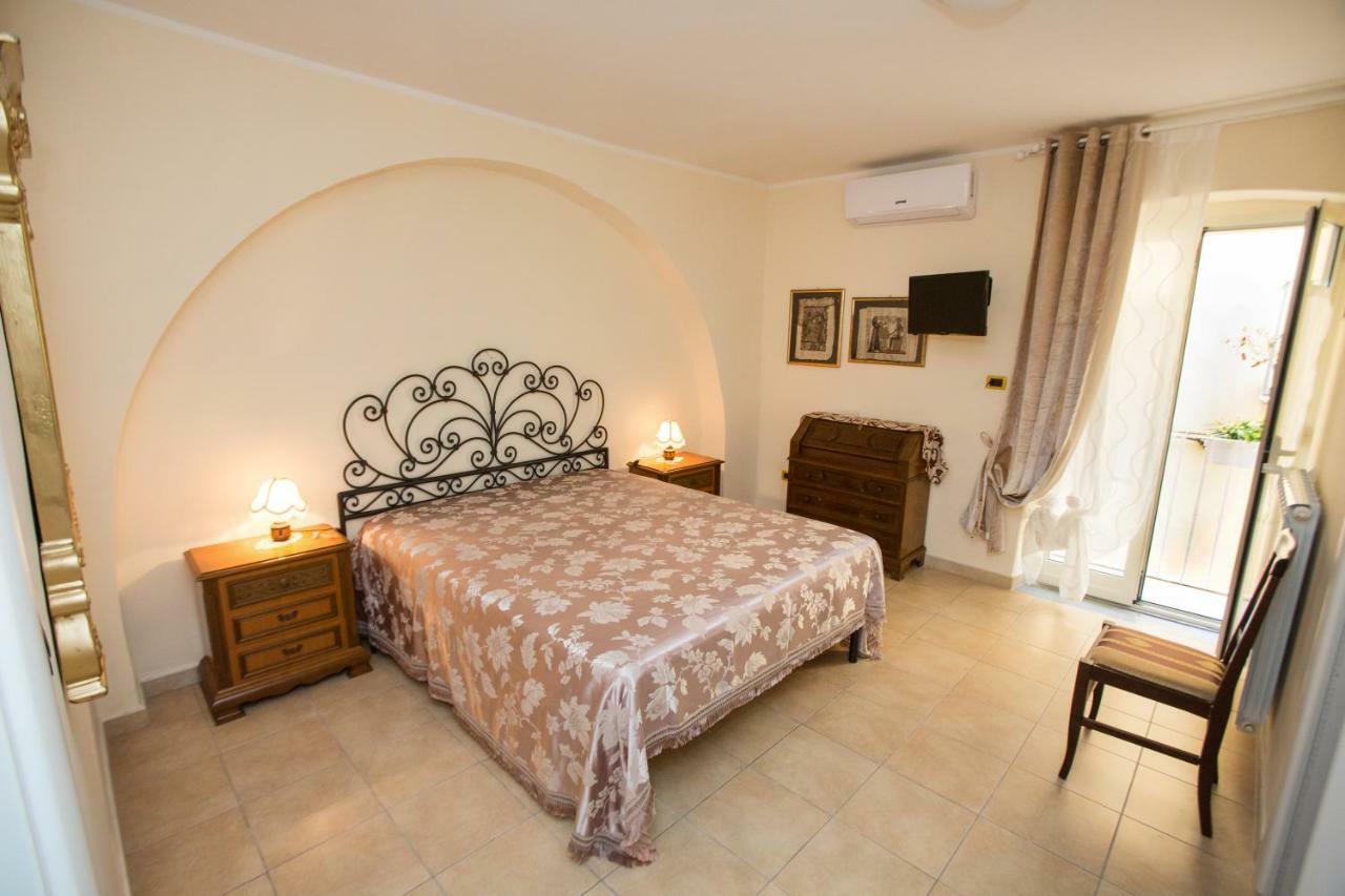 Antica Dimora B&B Canosa Canosa di Puglia Esterno foto